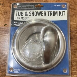 Everbilt Single Lever Tub & Shower Trim Kit For Moen Brushed Nickel 1006 965 107